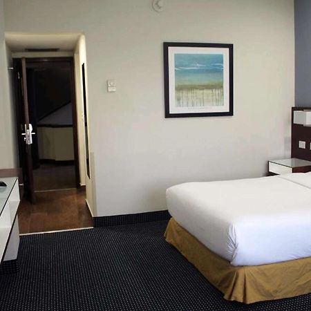Best Western Santorin Ciudad Victoria Ngoại thất bức ảnh