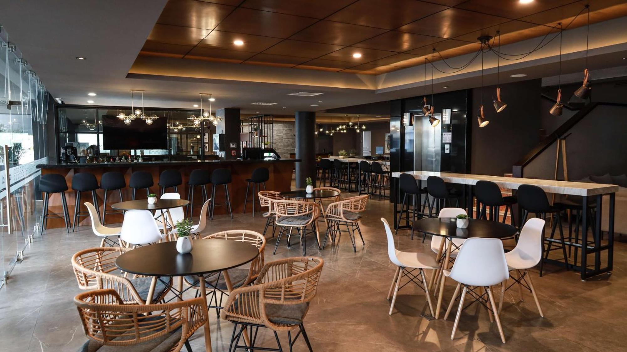 Best Western Santorin Ciudad Victoria Ngoại thất bức ảnh